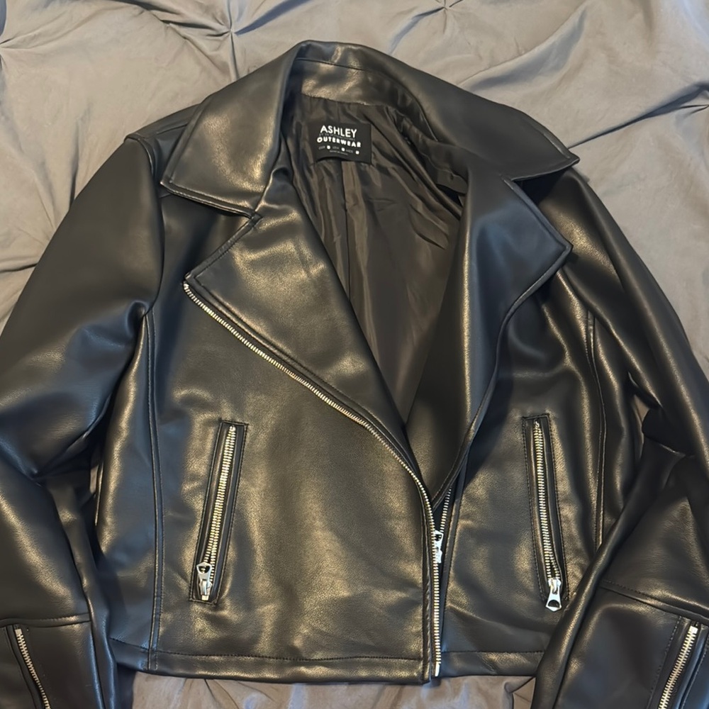 Ashley By 26 International Black Leather Motorcycle Jacket